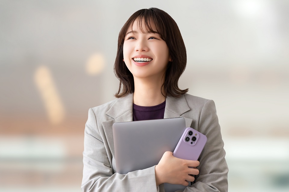 楽天市場のニット帽子購入レビュー：1440円・送料無料・グレーの万能カラー