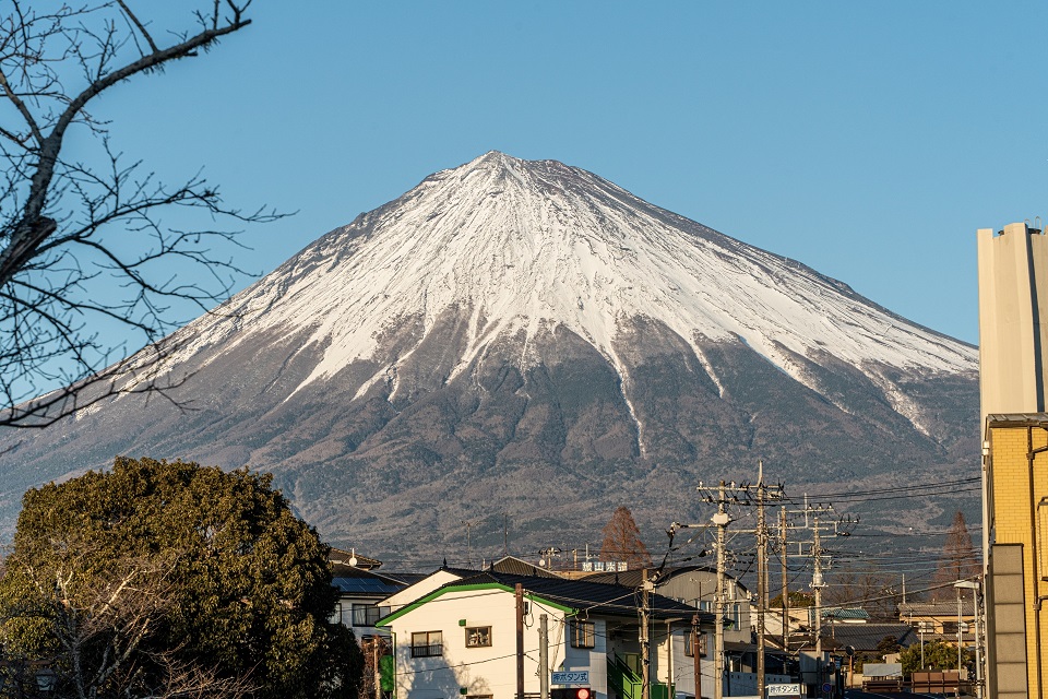 【富士山女子駅伝2025】優勝候補と注目選手:大学女子駅伝の頂上決戦