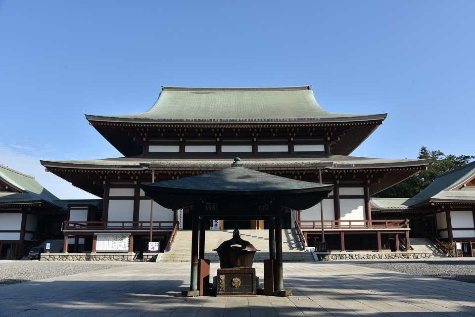 成田山節分会2026の舞台となる成田山新勝寺境内の風景写真