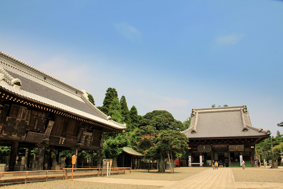 成田山節分会2026の舞台となる成田山新勝寺境内の風景写真