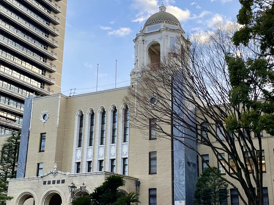 静岡マラソン2026のスタート地点となる静岡市役所本館の象徴・あおい塔