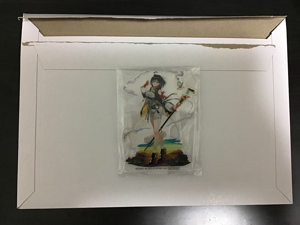 白猫プロジェクト アトリエコラボ ユミアアクスタと届いた封筒（当選品到着）